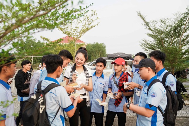 Hành Trình Từ Trái Tim trao tri thức cho thế hệ trẻ khởi nghiệp kiến quốc ảnh 6