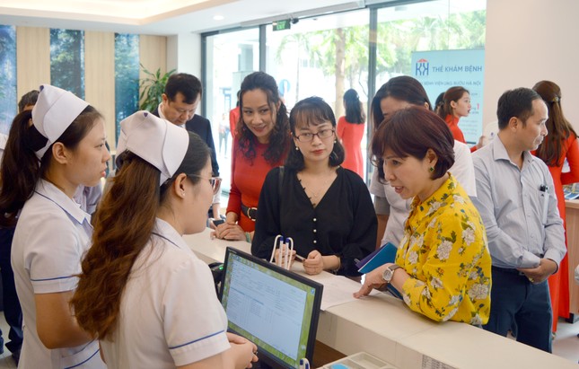 Thanh toán viện phí không dùng tiền mặt tại Bệnh viện Ung Bướu Hà Nội ảnh 3