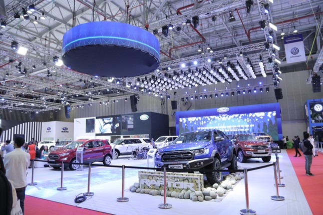 Gian hàng Ford ở Vietnam Motor Show 2019: Escape mới ra mắt, bán từ 2020 ảnh 2