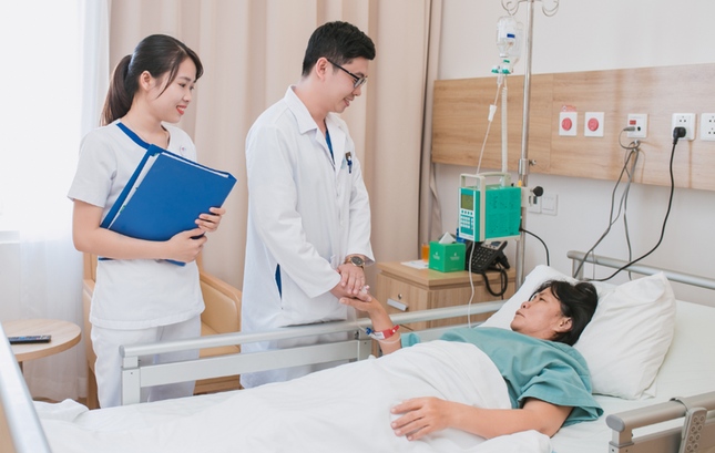 Loại bỏ sỏi thận lâu năm không cần mổ hở ảnh 2