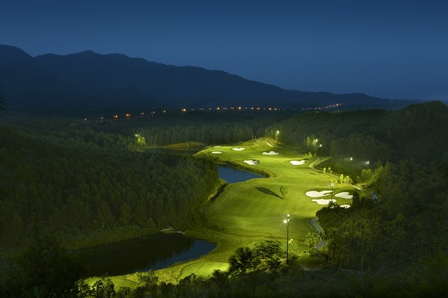 Giải thưởng Golf uy tín nhất toàn cầu tiếp tục vinh danh Ba Na Hills Golf Club ảnh 1