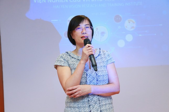 30-40% trẻ bị tật về mắt ảnh 1