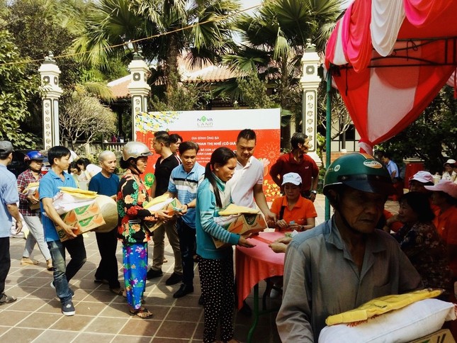 Niềm vui ‘nước sạch học đường’ trước thềm năm mới tại huyện Bình Đại – Bến Tre ảnh 5