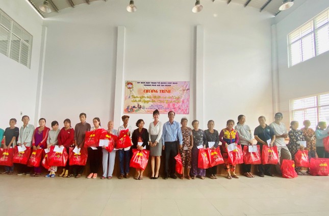 Niềm vui ‘nước sạch học đường’ trước thềm năm mới tại huyện Bình Đại – Bến Tre ảnh 6