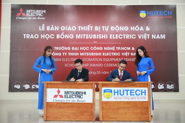 3 cách sinh viên Kỹ thuật y sinh HUTECH 'làm thân' với y học 4.0 ảnh 2