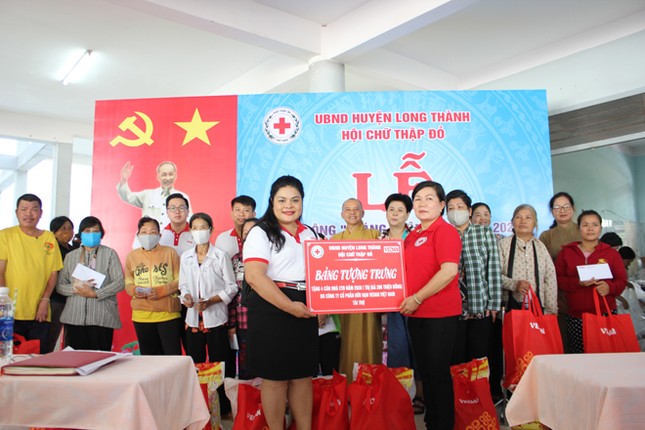 Vedan Việt Nam tặng 4 căn nhà và đồng hành cùng Hội Chữ thập đỏ huyện Long thành, Đồng Nai ảnh 1
