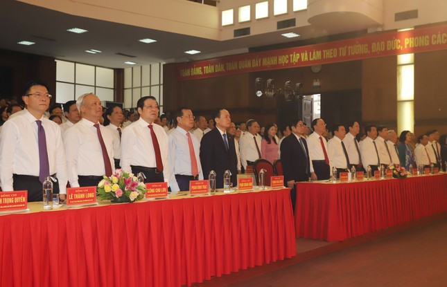 Kỷ niệm 90 ngày thành lập Đảng bộ tỉnh Thanh Hoá ảnh 1