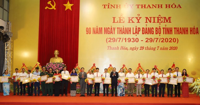 Kỷ niệm 90 ngày thành lập Đảng bộ tỉnh Thanh Hoá ảnh 5