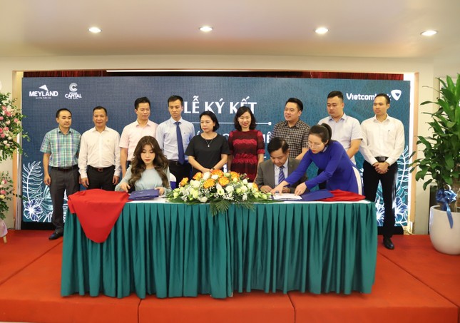 Tân Á Đại Thành – Meyland và ngân hàng Vietcombank ký kết hợp tác toàn diện ảnh 1