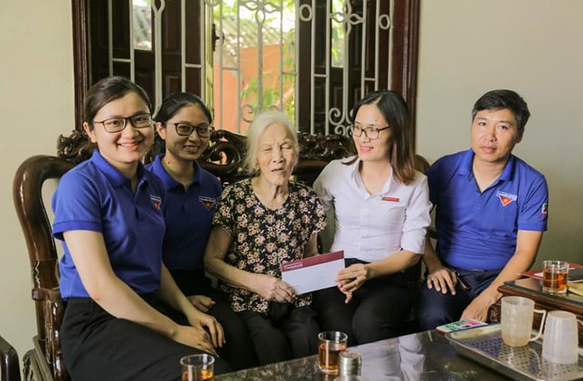 Tuổi trẻ Agribank cùng hoạt động tri ân nhân ngày thương binh liệt sỹ 27/7 ảnh 6