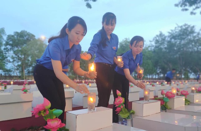Tuổi trẻ Agribank cùng hoạt động tri ân nhân ngày thương binh liệt sỹ 27/7 ảnh 8