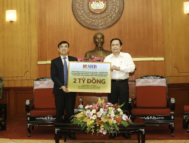 “Bầu Hiển” tiếp tục đi đầu trong cuộc chiến chống COVID-19 ảnh 2