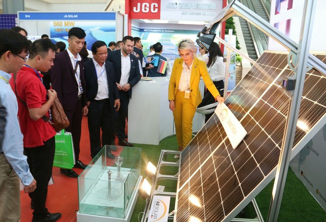 Triển lãm Trực tuyến về Năng lượng Mặt trời tại Việt Nam 2020 ảnh 1