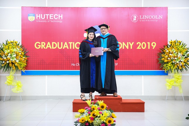 Liên thông 01 năm, nhận bằng Cử nhân Quản trị kinh doanh chuẩn Hoa Kỳ từ ĐH Lincoln ảnh 2