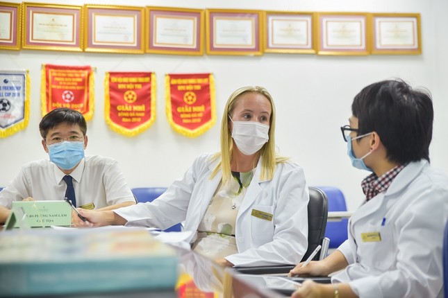 Chuyên gia hàng đầu từ Mỹ, Úc xây dựng các Trung tâm Ung bướu xuất sắc tại Vinmec ảnh 2