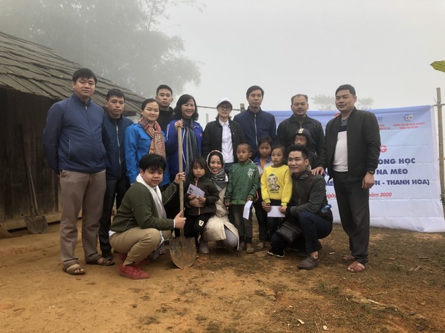 Đẩy mạnh thi đua xây dựng tỉnh Thanh Hóa sớm thành tỉnh công nghiệp theo hướng hiện đại ảnh 2