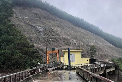 Lũ lớn, 2 vai đập Thủy điện Hố Hô vẫn an toàn ảnh 3
