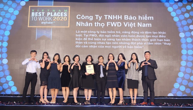 FWD được bình chọn Top 3 nơi làm việc tốt nhất ngành bảo hiểm ảnh 3