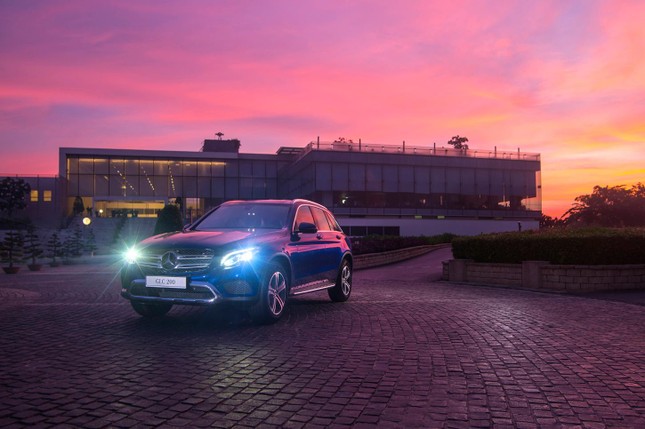 So sánh hai phiên bản Mercedes-Benz GLC 200 2018 và 2020 ảnh 14