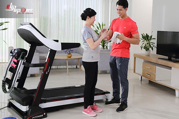 Elipsport góp phần chung tay ủng hộ đồng bào miền Trung ảnh 4