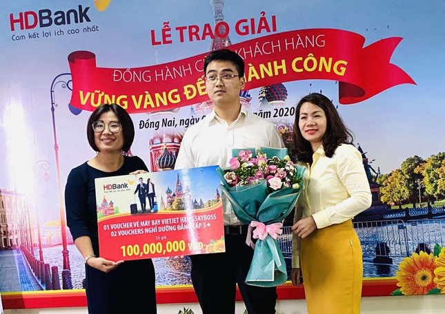 HDBank dành hơn 1,2 tỷ đồng tri ân khách hàng doanh nghiệp dịp cuối năm ảnh 1