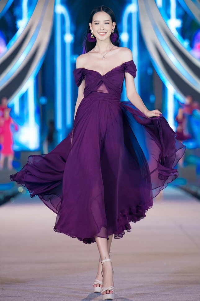 Trang sức IJC: Yếu tố giúp các thí sinh Hoa hậu Việt Nam 2020 lộng lẫy trên sàn catwalk ảnh 1