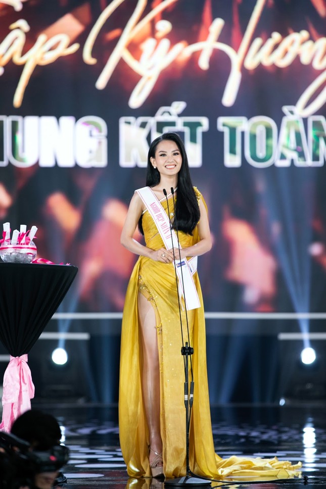 KIS22 đồng hành cùng hoa hậu Việt Nam 2020 tại đêm chung kết ảnh 1