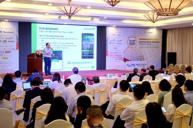 Vietcombank được vinh danh là Ngân hàng chuyển đổi số tiêu biểu năm 2020 ảnh 2
