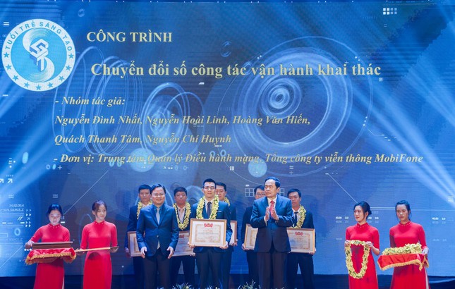 Tuổi trẻ MobiFone với khát vọng làm chủ kỹ thuật, công nghệ ảnh 1
