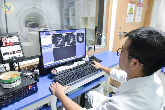 Cảnh giác phát hiện u màng não từ biểu hiện đau đầu thường xuyên ảnh 3
