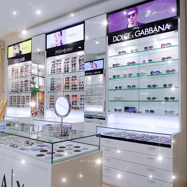 Săn kính hàng hiệu cùng nhiều ưu đãi tại Eye Center Vietnam ảnh 2