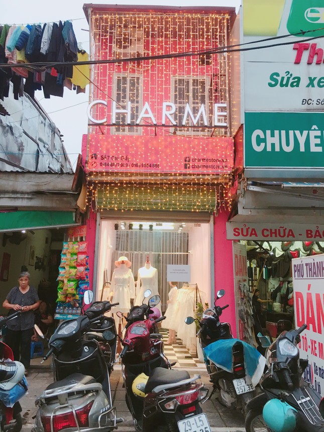 Charme Store và con đường chinh phục làng thời trang thiết kế ảnh 1