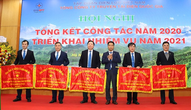 EVNNPT cần đẩy mạnh chuyển đổi số trong công tác truyền tải điện ảnh 3