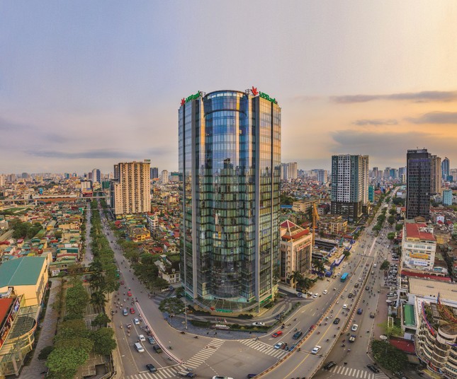 Củng cố an toàn hoạt động và tăng trưởng bền vững, VPBank vững vàng vượt qua 2020 ảnh 3