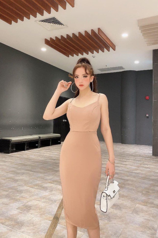 Hân Gia Bảo Shop chia sẻ cách phối đồ hiện đại, trẻ trung năm 2021 ảnh 4
