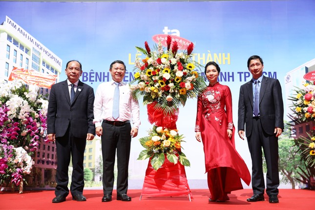 Bệnh viện ở cửa ngõ sân bay Tân Sơn Nhất đi vào hoạt động ảnh 1