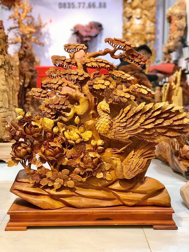 Tượng gỗ phong thủy tại cơ sở sản xuất Tượng gỗ Trung Kiên vừa mang giá trị trong đời sống và kinh doanh ảnh 2