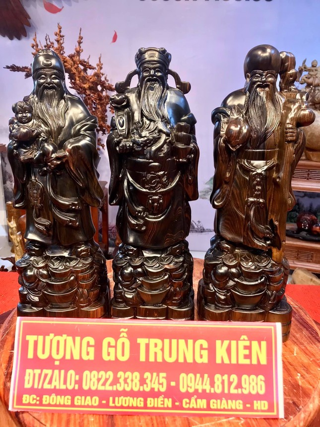 Tượng gỗ phong thủy tại cơ sở sản xuất Tượng gỗ Trung Kiên vừa mang giá trị trong đời sống và kinh doanh ảnh 3