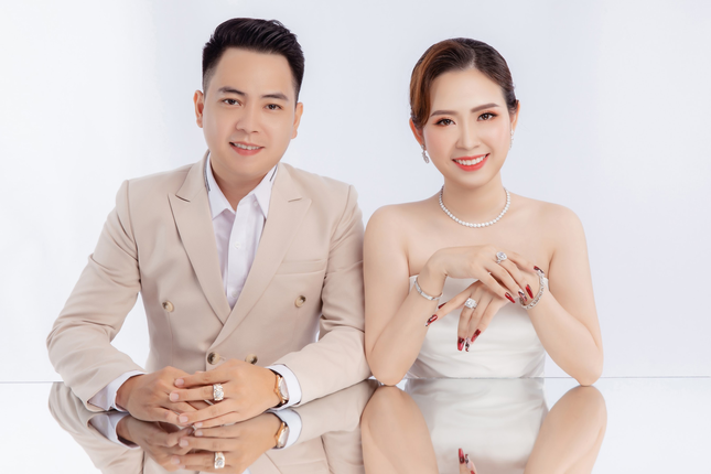 Chủ tiệm vàng Thịnh Kim Lan chia sẻ cách nhận biết vàng Ý 750 ảnh 1
