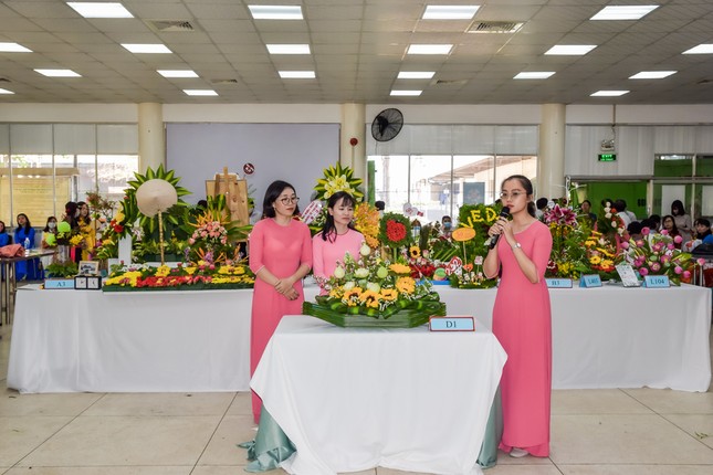 Hội thi cắm hoa 'Phụ nữ Vedan 30 năm đồng hành cùng công ty' ảnh 1