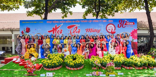 Hội thi cắm hoa 'Phụ nữ Vedan 30 năm đồng hành cùng công ty' ảnh 3