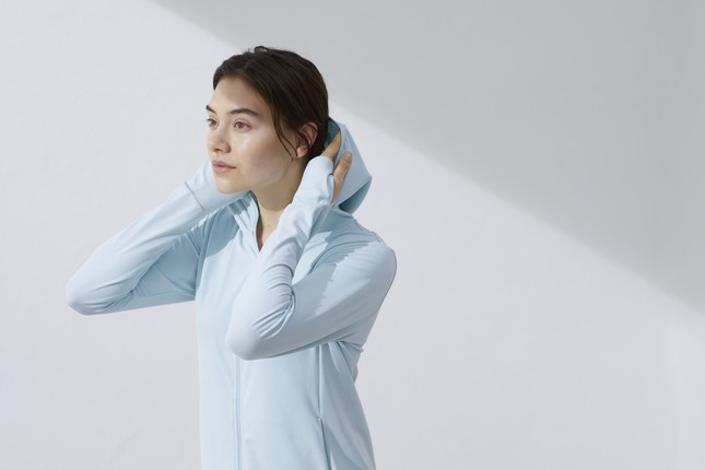 Bịt kín người mà vẫn không hiệu quả, chống nắng sao cho chuẩn? ảnh 3