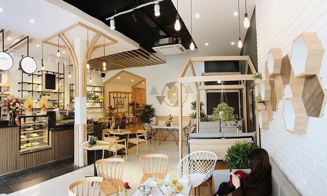 Lựa chọn các mẫu ghế cafe hiện đại cho không gian quán cafe ảnh 8