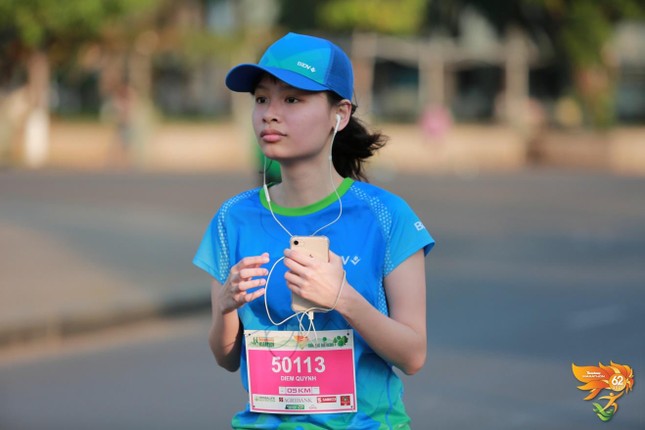 Màu áo BIDV nhuộm xanh giải vô địch quốc gia Marathon 2021 ảnh 8