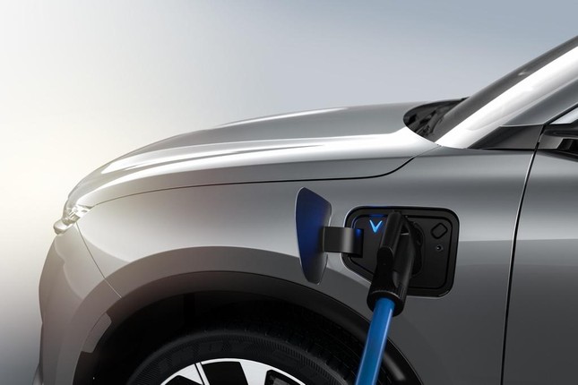 “VinFast gánh mọi rủi ro về pin để ô tô điện tiếp cận được số đông người dùng” ảnh 5