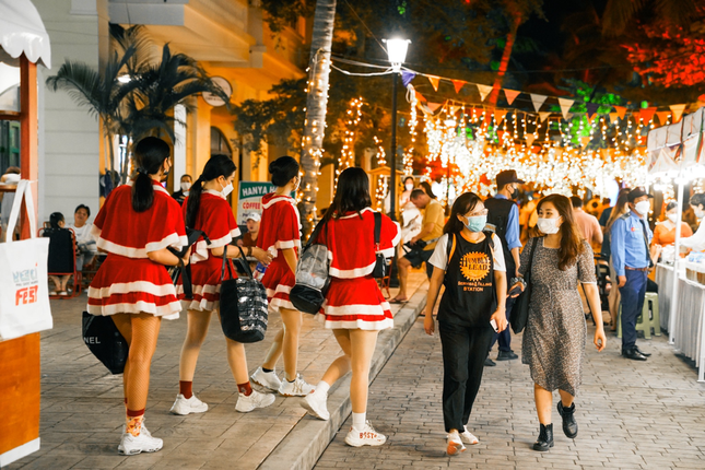 Phu Quoc Marina Beach Fest “hâm nóng” du lịch Phú Quốc mùa lễ cuối năm ảnh 2