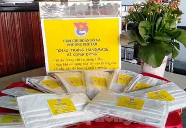 Tuổi trẻ Bình Dương sáng tạo giúp dân chống dịch Covid-19 ảnh 3