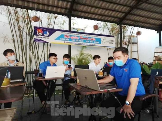 Tuổi trẻ Bình Dương sáng tạo giúp dân chống dịch Covid-19 ảnh 4