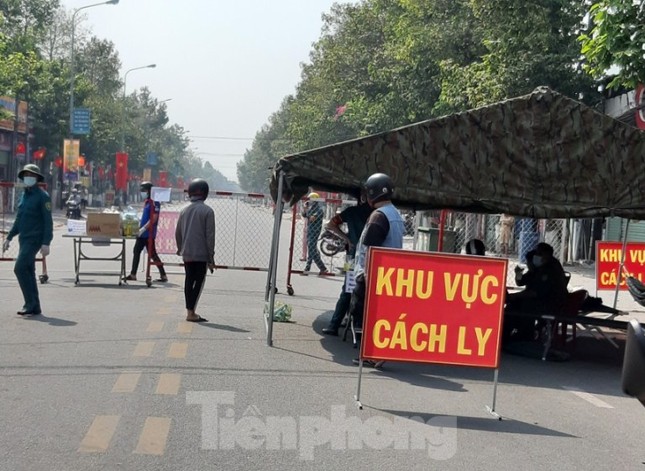 Bình Dương đặt máy ATM gạo phục vụ gần 2.000 hộ dân bị cách ly ảnh 3
