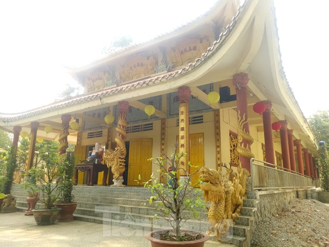 Bí ẩn ngôi chùa tưởng nhớ vị thiền sư chịu hàng ngàn con đỉa hút máu giúp dân canh tác ảnh 2